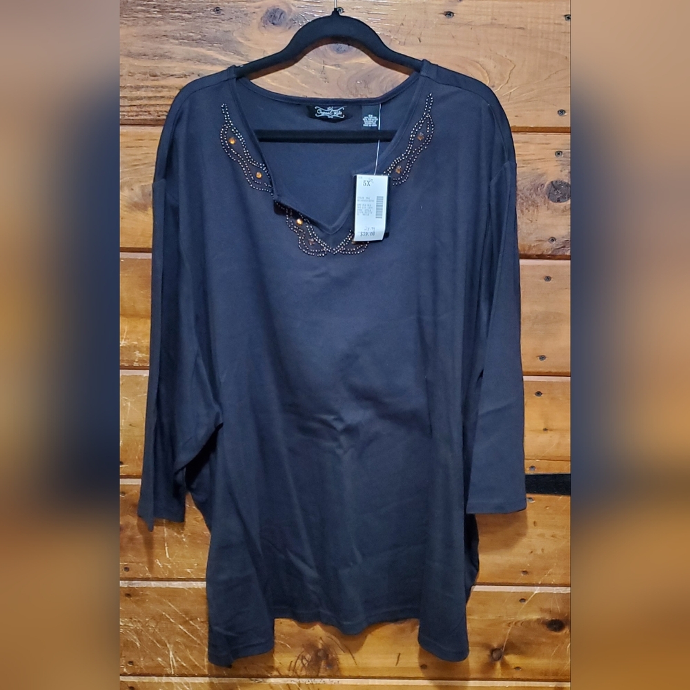 Black Relaxed 3/4 Sleeve Blouse with Decorative Neckline